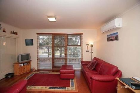 Property photo of 15 Willonga Street Strathmore VIC 3041