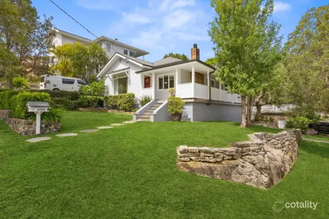 11 Fay St, North Curl Curl, NSW 2099