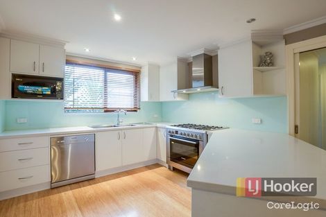 Property photo of 20 Palmer Court Hoppers Crossing VIC 3029