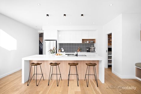 Property photo of 103 Chisholm Street Soldiers Hill VIC 3350