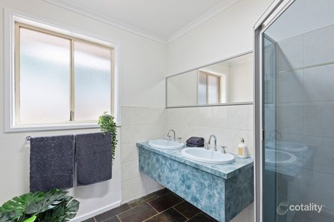 Property photo of 192 Aspinall Street Kangaroo Flat VIC 3555