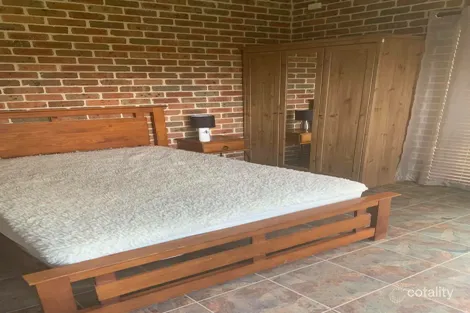 574 Henry Lawson Way, Young, NSW 2594