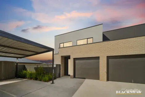 8/2 Mary St, Googong, NSW 2620