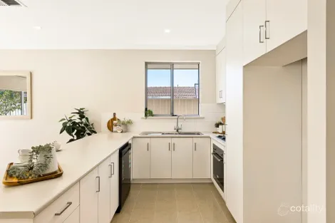 Property photo of 10B Collins Court Pooraka SA 5095