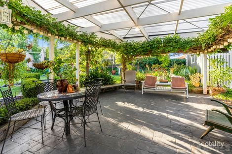 Property photo of 290 Autumn Street Manifold Heights VIC 3218