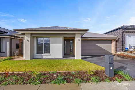 Property photo of 27 Bowerbird Grange Winter Valley VIC 3358