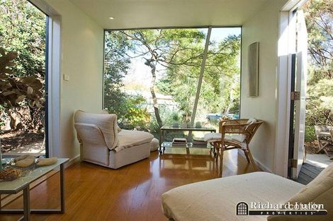 Property photo of 6 Lukin Place Watson ACT 2602