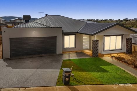 30 Auburn Cres, Bacchus Marsh, VIC 3340