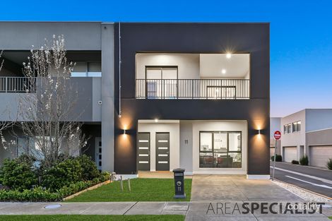 11 Fergus Lane, Cranbourne West, VIC 3977