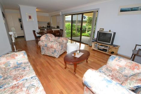 2/5 Karla Ave, Terrigal, NSW 2260