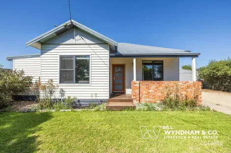 Property photo of 62 Great Alpine Road Lucknow VIC 3875