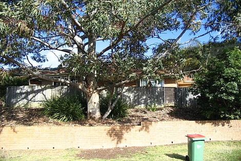 2 Alecia Cl, Green Point, NSW 2251