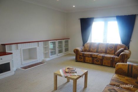 Property photo of 15 Fenton Avenue Bar Beach NSW 2300