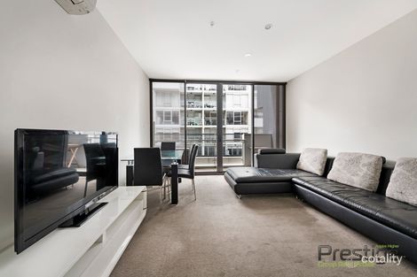 Property photo of 202/31 Malcolm Street South Yarra VIC 3141