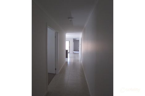 Property photo of 14 Sutton Rise Cranbourne North VIC 3977