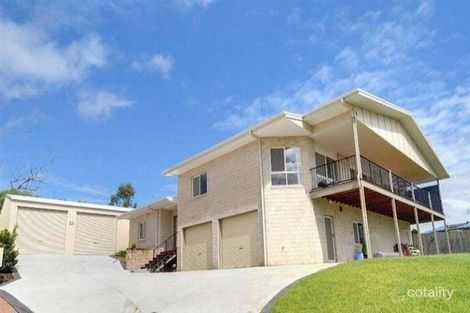 Property photo of 18 Discovery Drive Little Mountain QLD 4551