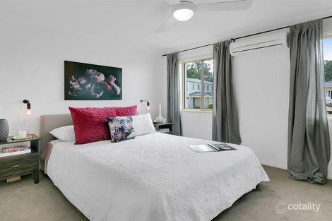 Property photo of 16/10 Chapman Place Oxley QLD 4075