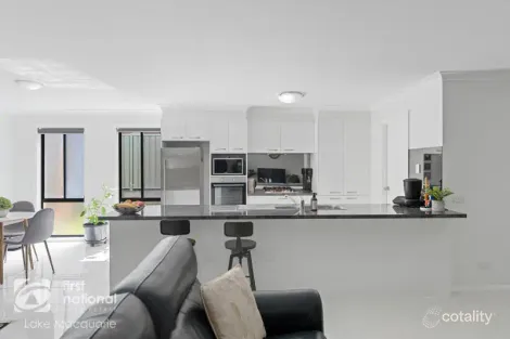 Property photo of 17 Dunbar Road Cameron Park NSW 2285