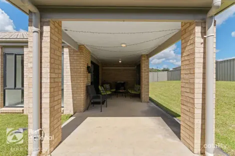 Property photo of 17 Dunbar Road Cameron Park NSW 2285