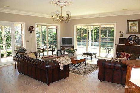 20 Kyeema Ave, Highton, VIC 3216