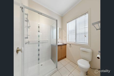 Property photo of 6 Macquarie Circuit Pakenham VIC 3810