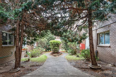 Property photo of 19/46-48 Elphin Grove Hawthorn VIC 3122