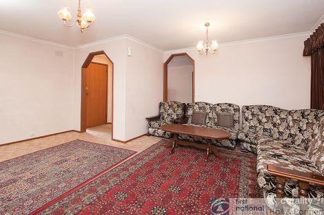 Property photo of 6 Ring Court Dandenong North VIC 3175