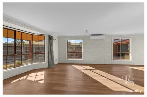 10 Seabreeze Ave, Shearwater, TAS 7307