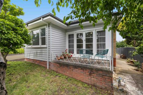 Property photo of 2 Dunlop Street Mount Pleasant VIC 3350