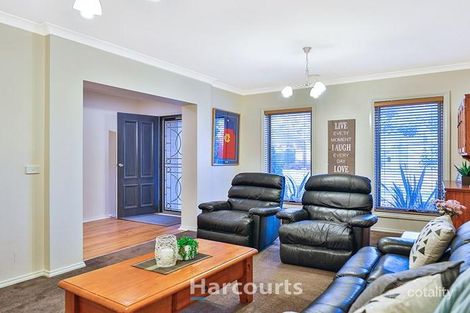 Property photo of 36 Tyrone Avenue Pakenham VIC 3810