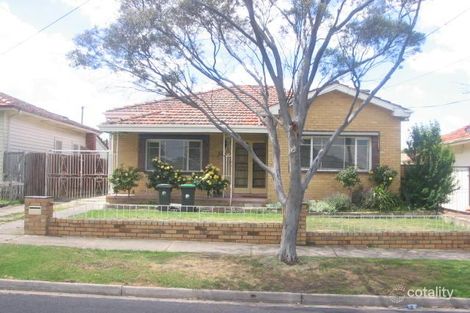 32 Springhall Pde, Pascoe Vale South, VIC 3044