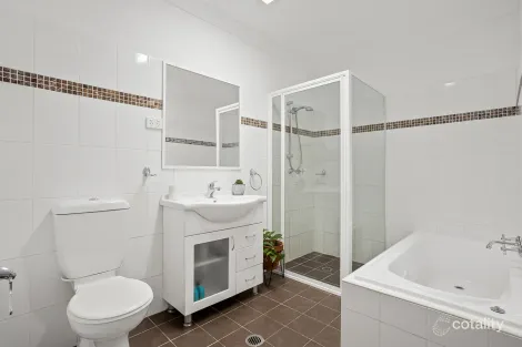 Property photo of 2/21 Franklin Avenue Bulli NSW 2516
