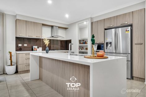 Property photo of 228 Casey Fields Boulevard Cranbourne East VIC 3977
