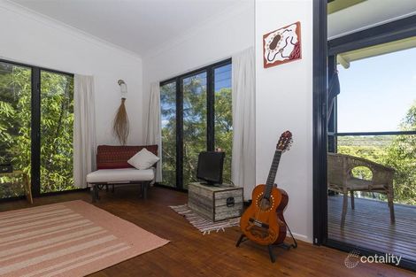 Property photo of 53 Crest Haven Lamb Island QLD 4184