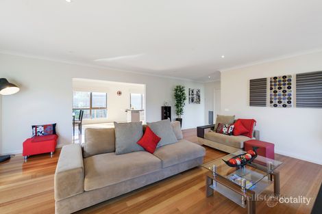 Property photo of 2/65 Laburnum Street Blackburn VIC 3130