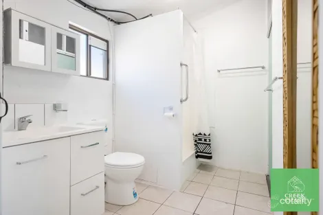 Property photo of 18 Whitaker Street Boonooroo QLD 4650