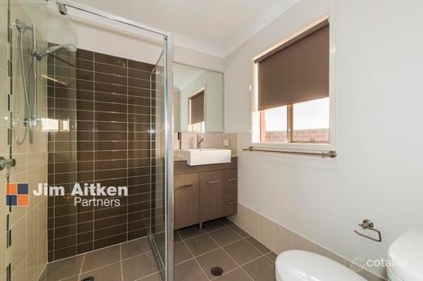 Property photo of 19 Cordyline Loop Jordan Springs NSW 2747