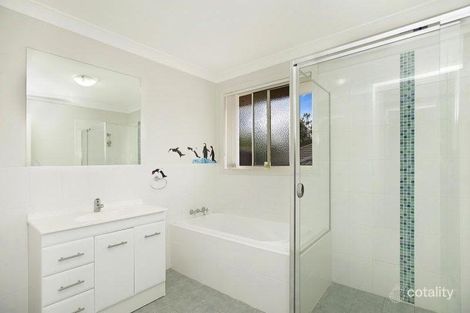 Property photo of 4/103 Collinson Street Tenambit NSW 2323