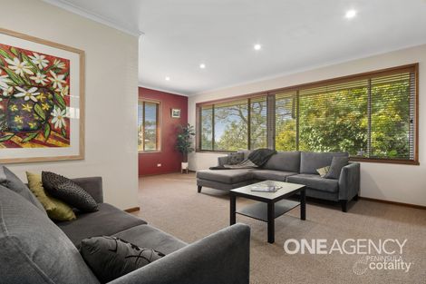 Property photo of 2 Charlton Place Frankston VIC 3199