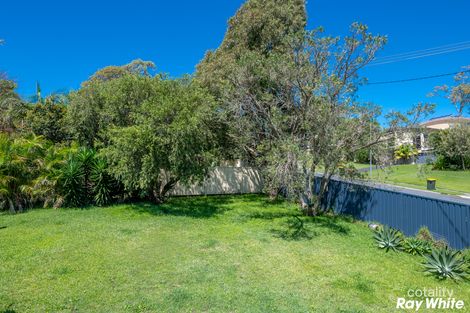 Property photo of 30 Regatta Avenue Forster NSW 2428