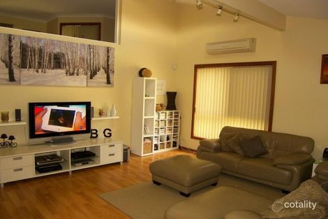 Property photo of 23 Murra Murra Road Kanahooka NSW 2530