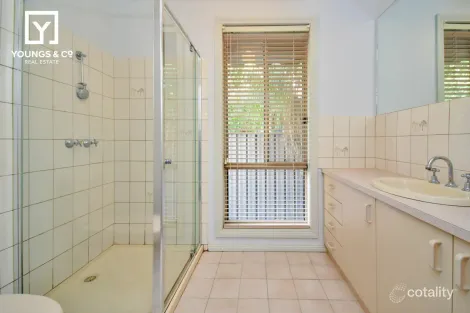 Property photo of 54 Orchard Circuit Shepparton VIC 3630