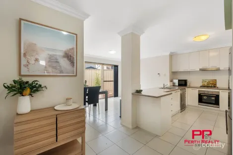 Property photo of 30D Hartfield Way Westminster WA 6061