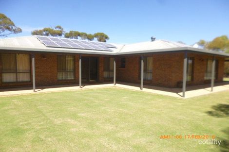 47 Kruesler Rd, Waikerie, SA 5330