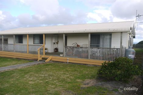 Property photo of 2852 Grassy Road Grassy TAS 7256
