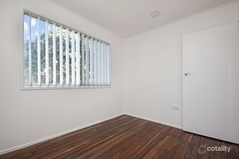 Property photo of 22 Pownall Crescent Margate QLD 4019