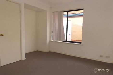 Property photo of 1/9-11 Moody Glen Palmyra WA 6157