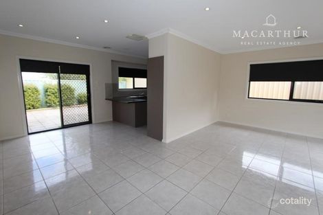 Property photo of 2/12 Kimberley Drive Tatton NSW 2650