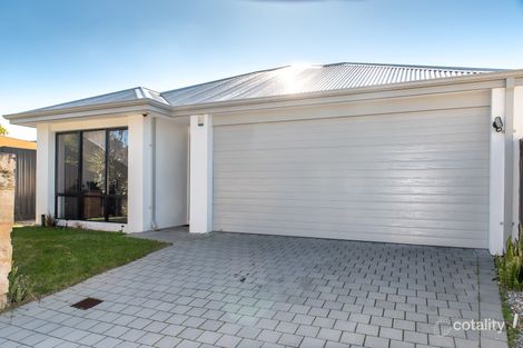 13 Bardsley Ave, Girrawheen, WA 6064