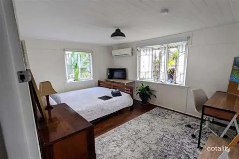 Property photo of 20 Morehead Street Bungalow QLD 4870